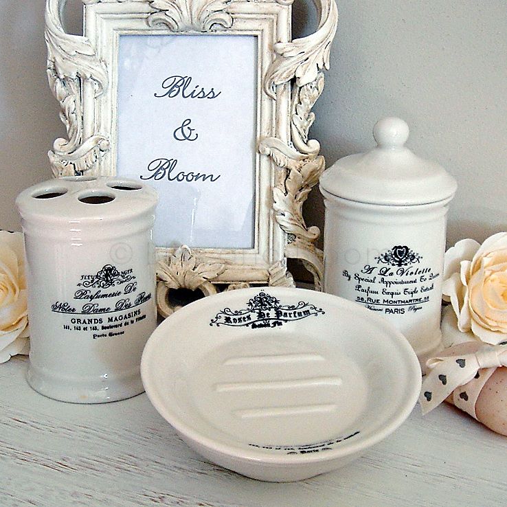 French script 3pc bathroom set Bliss and Bloom